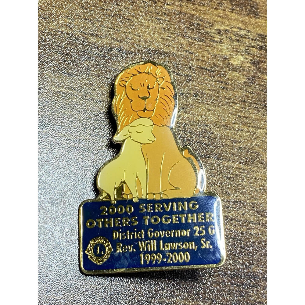 Lions Club 2000 Serving Together District Governor 25 G Rev. Will Lawson Sr Pin